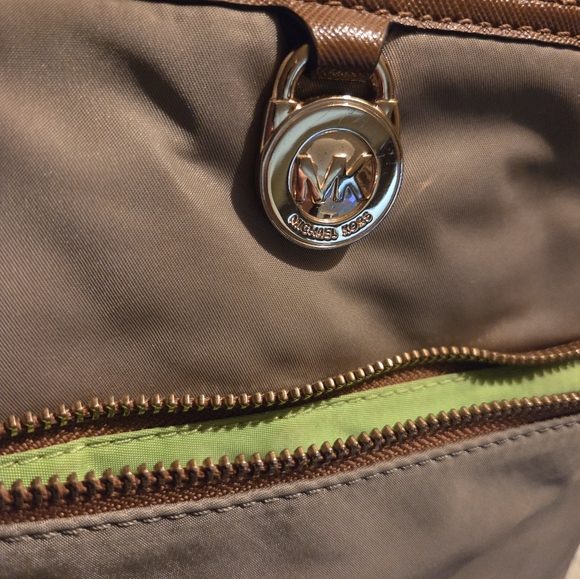 Michael Kors Purse In Tan - Picture 6 of 12